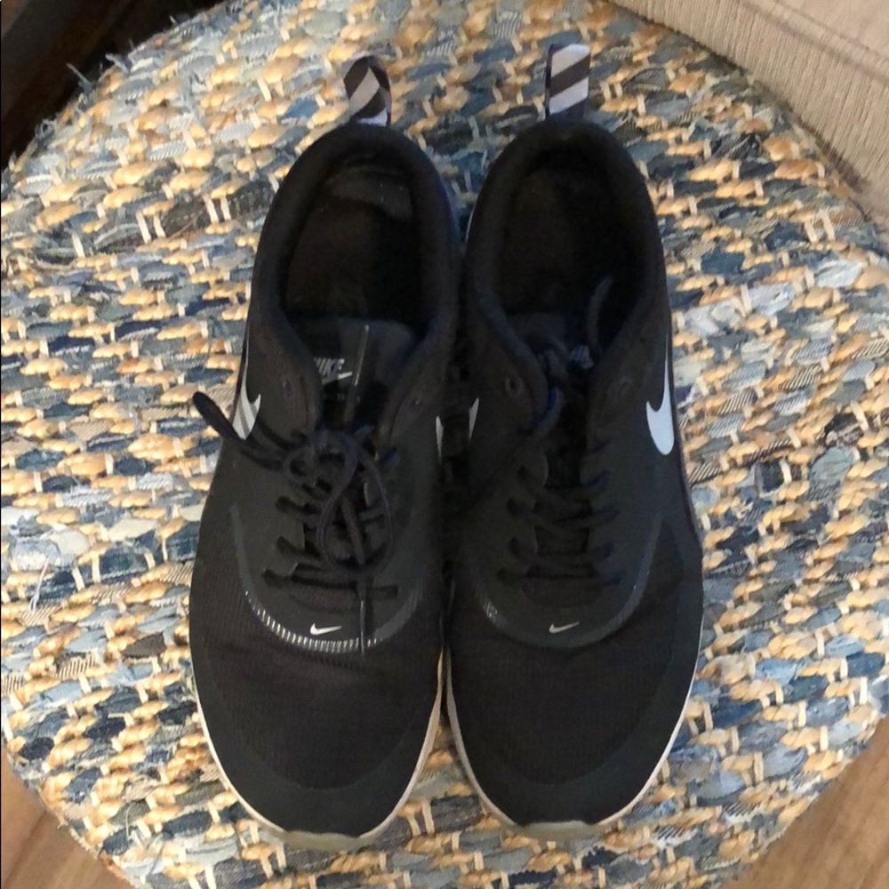 Nike Air Max Thea Sneaker